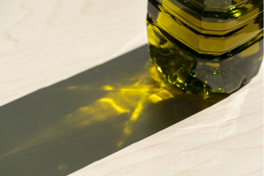 Why You Should Never Buy Olive Oil in Plastic